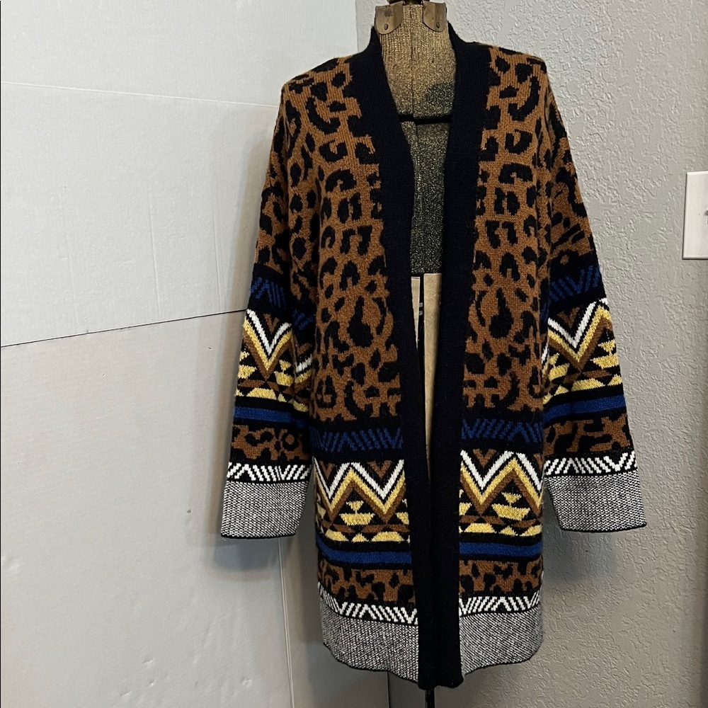 ANTHROPOLOGIE MARSEILLE LEOPARD ANIMAL PRINT CARDIGAN SWEATER SIZE SMALL - Picture 3 of 14